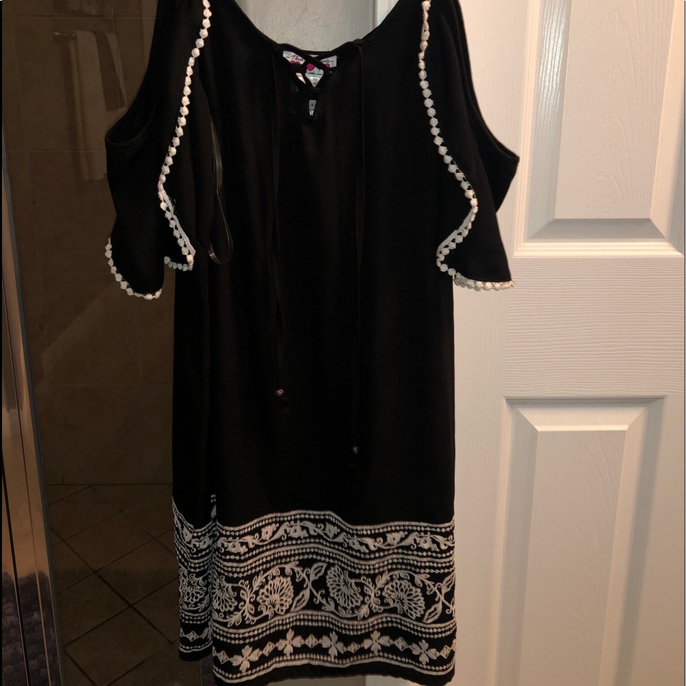 Women’s dress